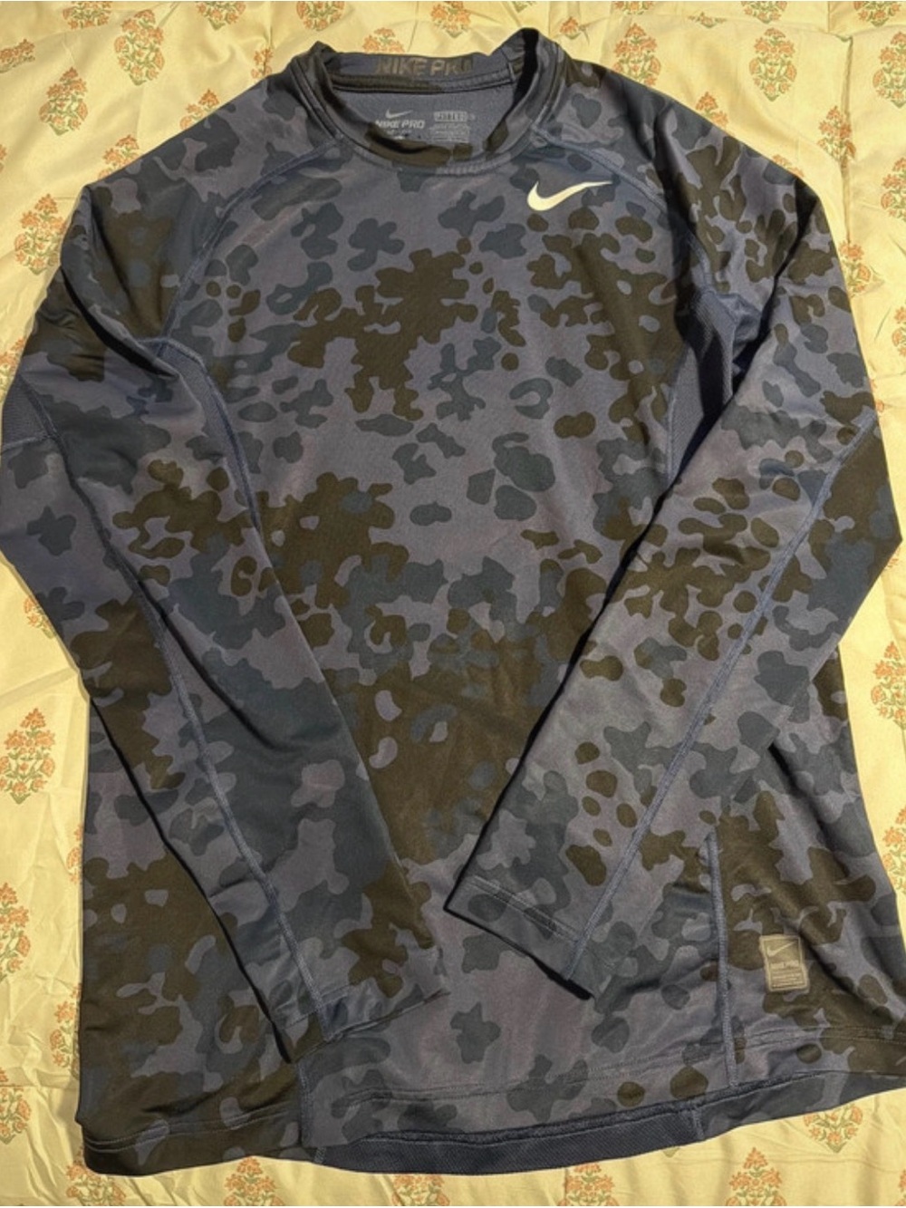 Nike Men’s Camo Long Sleeve Training Top - Navy/Black